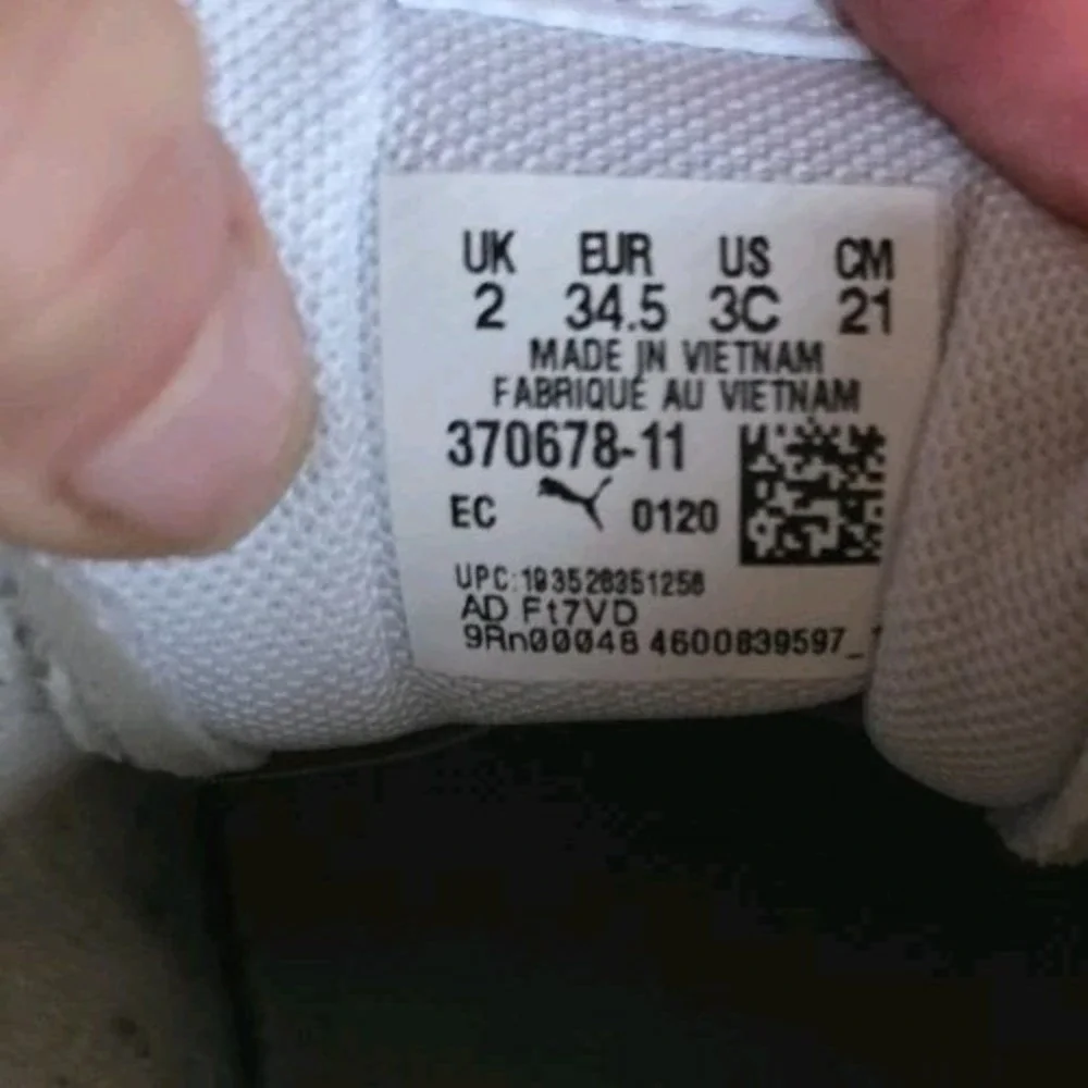 Puma Carina Street Lace Up Youth White Sneakers Casual‎ Shoes Size 3c